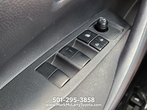 Used 2025 Toyota Corolla LE FWD image 23