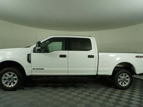 Used 2022 Ford F250 XLT image 4