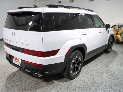 Used 2024 Hyundai Santa Fe SEL image 7