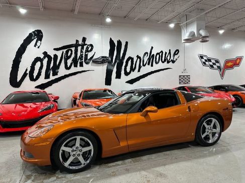 Used 2007 Chevrolet Corvette Coupe w/ Preferred Equipment Group RWD image 29
