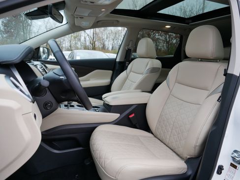 Certified 2024 Nissan Murano Platinum w/ Cargo Package image 34