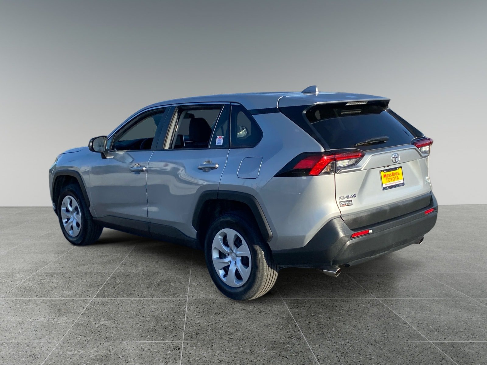 Certified 2025 Toyota RAV4 LE AWD/4WD image 3