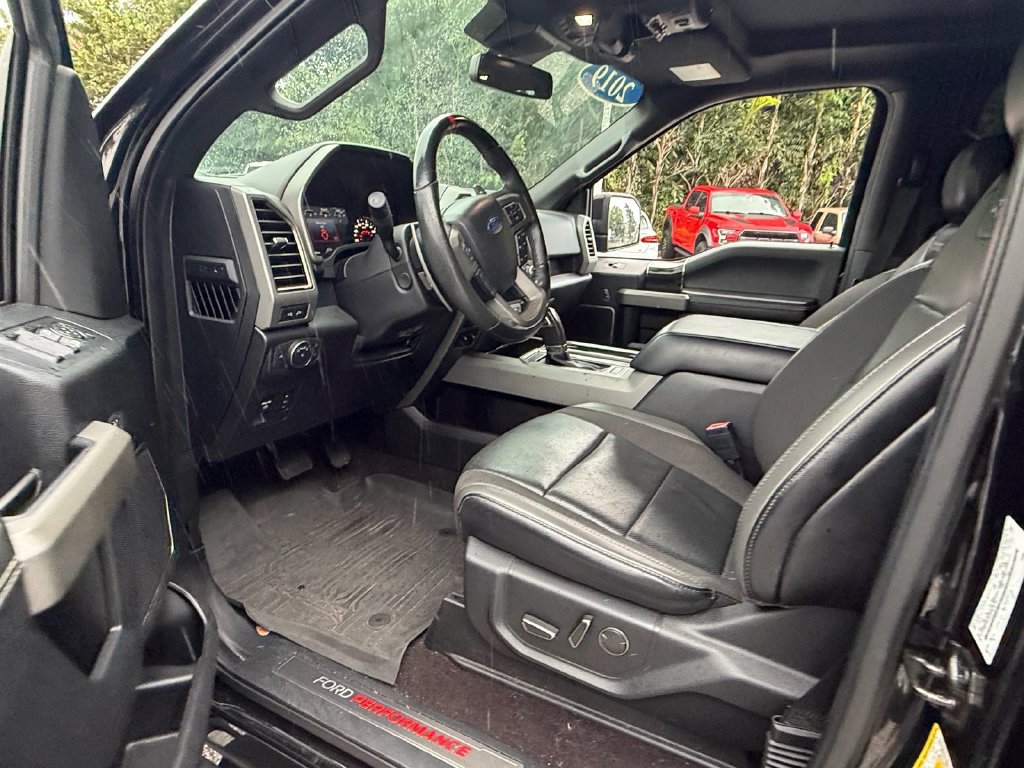 Used 2019 Ford F150 Raptor w/ Equipment Group 802A Luxury AWD/4WD image 10