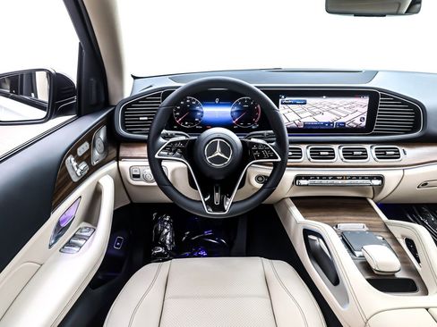 New 2026 Mercedes-Benz GLE 450 4MATIC image 4