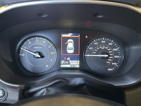 Used 2021 Subaru Crosstrek 2.0i Premium w/ Moonroof Package image 14