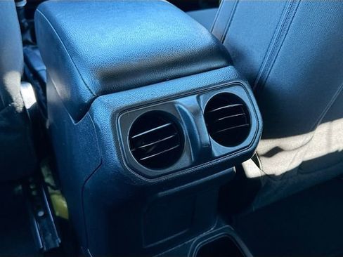 Used 2023 Jeep Wrangler Sport S image 24