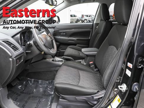 Used 2022 Mitsubishi Outlander Sport ES image 14