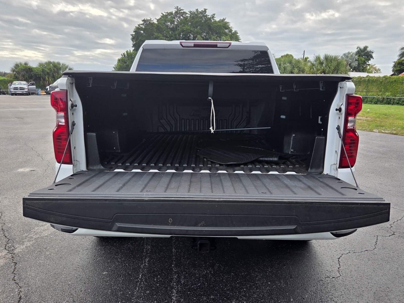Used 2023 Chevrolet Silverado 1500 Custom RWD image 13