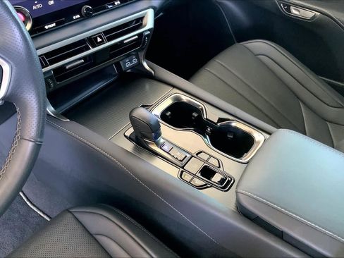 Used 2024 Lexus RX 350 F Sport w/ Convenience Package image 17