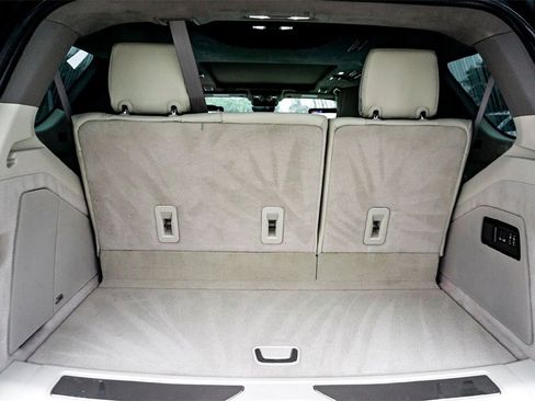 Used 2023 Cadillac Escalade Sport Platinum image 31