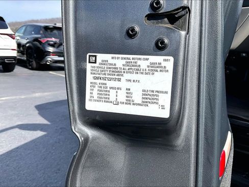 Used 2002 Chevrolet Suburban LT image 30