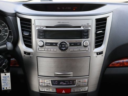 Used 2011 Subaru Legacy 2.5i Limited image 35