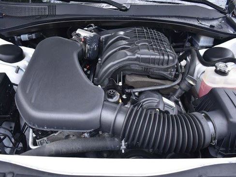 Used 2023 Chrysler 300 Touring L w/ Popular Equipment Group AWD/4WD image 39