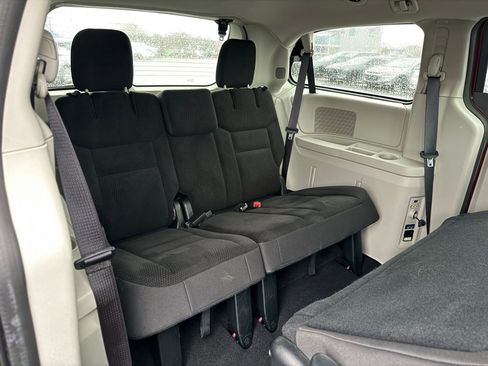 Used 2017 Dodge Grand Caravan SE w/ Power Window Group image 20