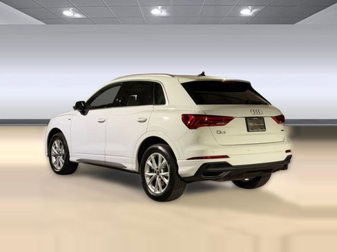 Certified 2025 Audi Q3 2.0T Premium Plus w/ Premium Plus Package image 3