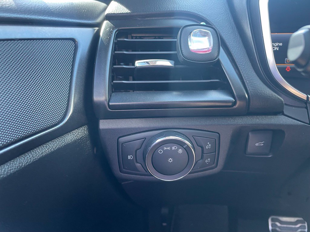 Used 2017 Ford Fusion Titanium AWD/4WD image 14