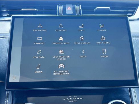 Used 2024 Jaguar F-PACE R-Dynamic S image 16