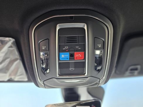 New 2026 Jeep Grand Cherokee Laredo RWD image 18