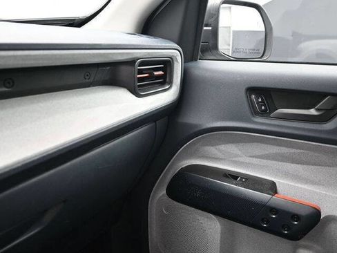 Used 2024 Ford Maverick XLT w/ Equipment Group 300A Standard image 15