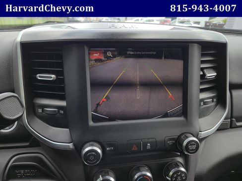 Used 2024 RAM 3500 Big Horn AWD/4WD image 9