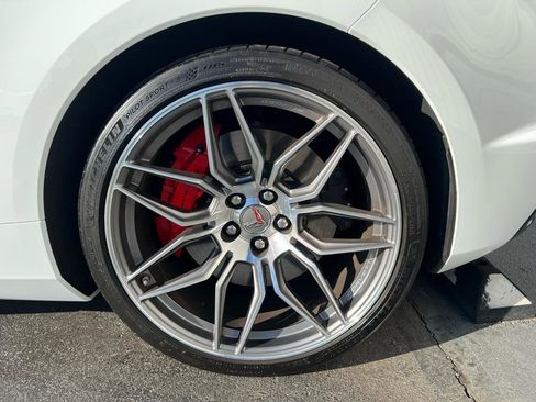 Used 2024 Chevrolet Corvette Z06 RWD image 26