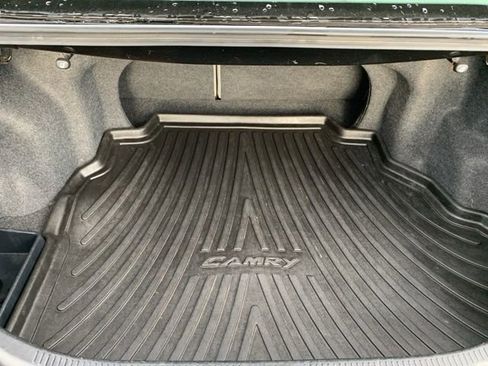 Used 2009 Toyota Camry LE image 24