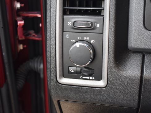 Used 2019 RAM 1500 Tradesman w/ Popular Equipment Group image 16