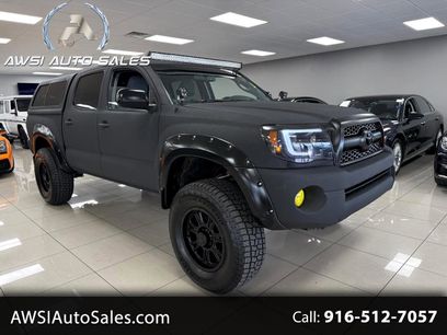 Used 2011 Toyota Tacoma 4x4 Double Cab w/ TRD Off-Road Pkg w/JBL Audio
