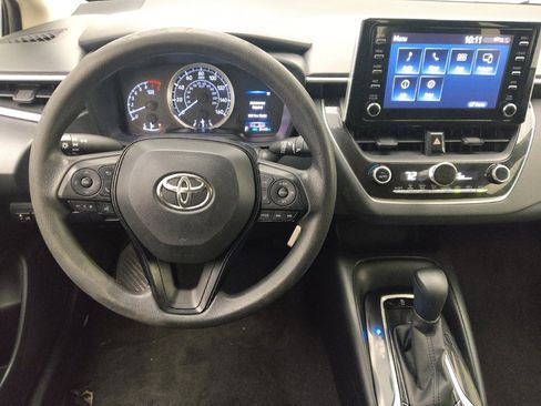 Used 2020 Toyota Corolla LE FWD image 22