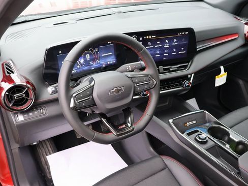 New 2026 Chevrolet Equinox RS w/ Safety and Technology Package AWD/4WD image 24