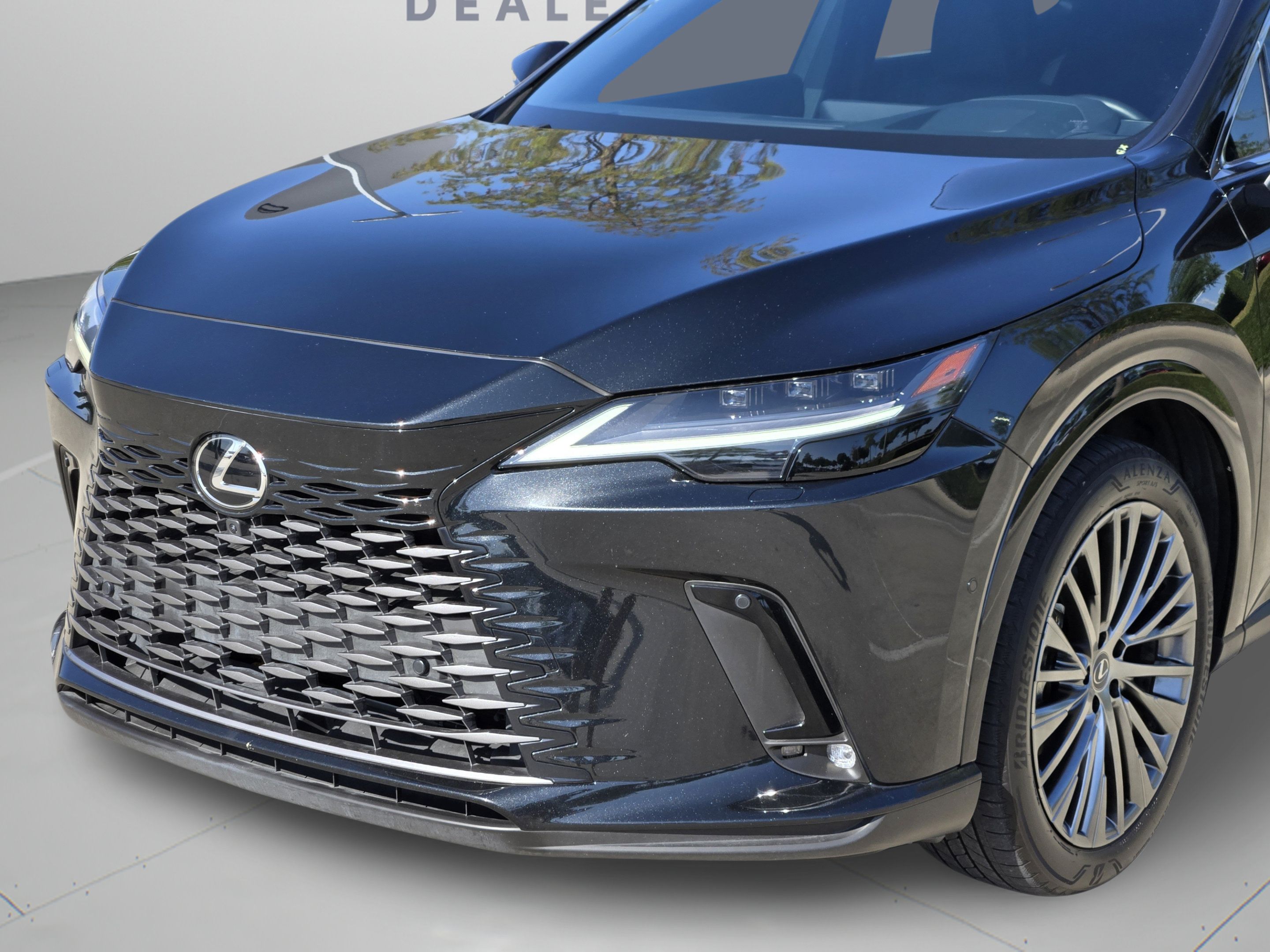 Certified 2025 Lexus RX 450h AWD w/ Convenience Package image 34