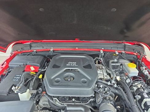 Used 2021 Jeep Wrangler Unlimited Rubicon image 30