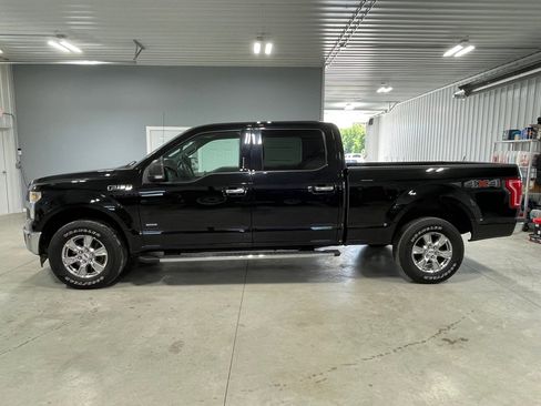 Used 2017 Ford F150 XLT w/ Equipment Group 302A Luxury image 4