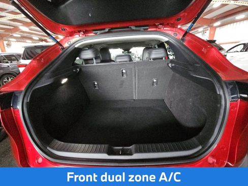 Used 2022 MAZDA CX-30 AWD 2.5 S w/ Preferred Package image 6