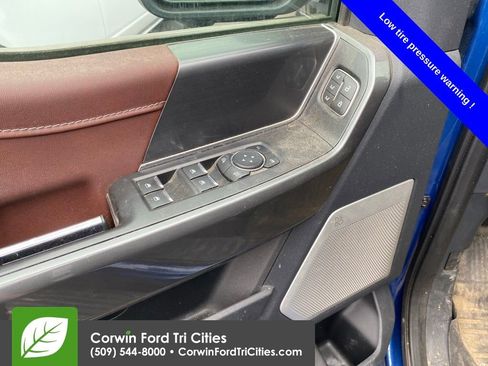 Used 2022 Ford F150 Lariat w/ Equipment Group 502A High AWD/4WD image 5