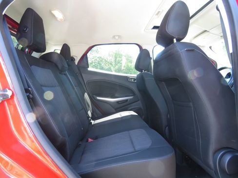 Used 2020 Ford EcoSport SE w/ SE Convenience Package AWD/4WD image 16