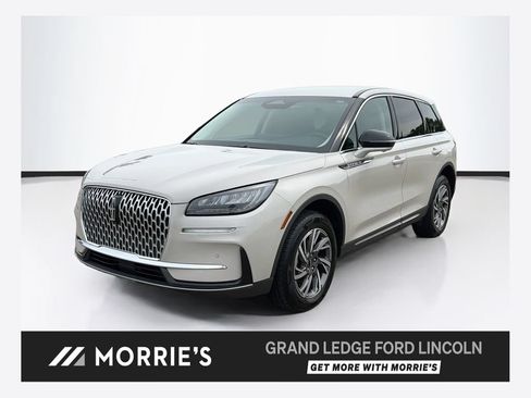 Used 2024 Lincoln Corsair AWD w/ Equipment Group 101A image 1