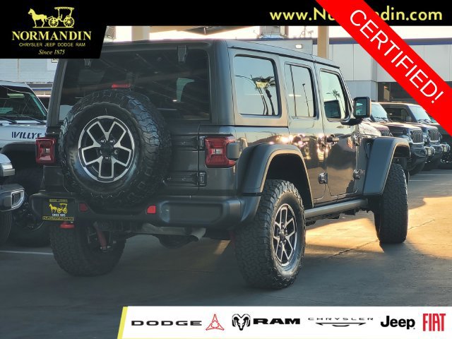 Certified 2025 Jeep Wrangler Unlimited Rubicon w/ Convenience Group AWD/4WD image 3