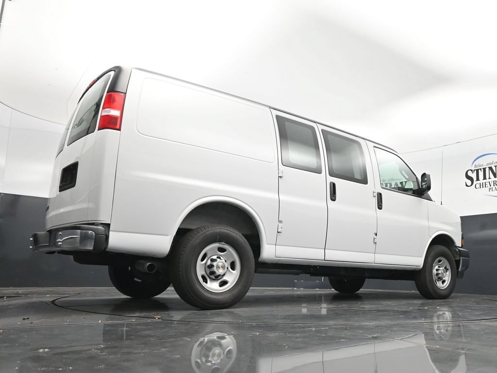 Certified 2025 Chevrolet Express 2500 w/ Driver Convenience Package RWD image 32