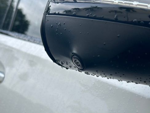 Used 2024 Mercedes-Benz GLS 450 4MATIC image 40