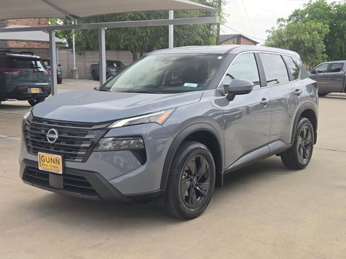 New 2026 Nissan Rogue SV FWD image 7