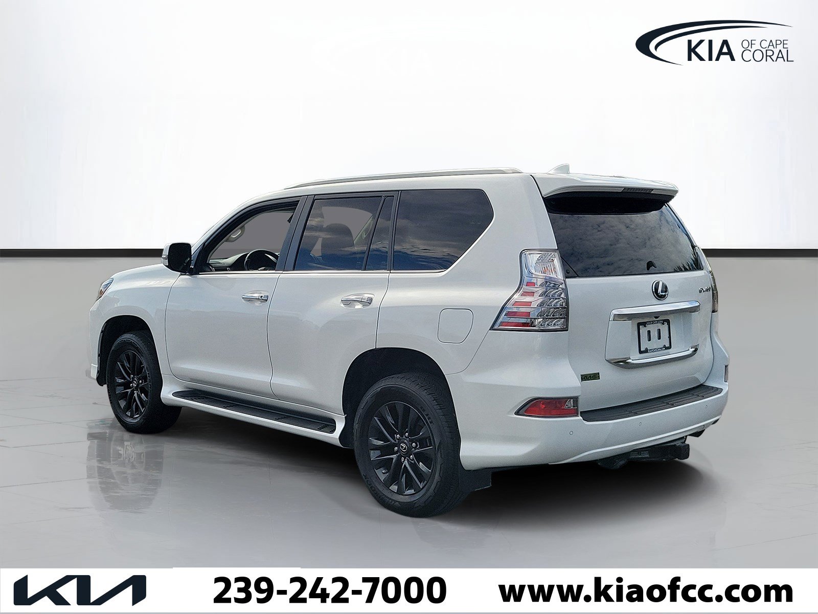 Used 2021 Lexus GX 460 Premium w/ Premium Package AWD/4WD image 4