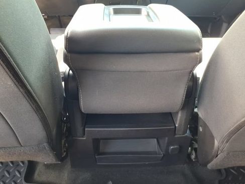 Used 2017 Chevrolet Silverado 1500 LT w/ All Star Edition AWD/4WD image 15