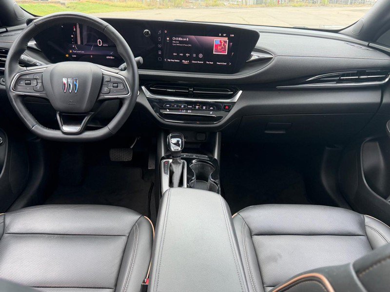 Used 2024 Buick Envista Preferred FWD image 10