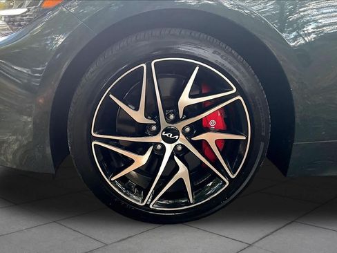 Used 2023 Kia Stinger GT-Line w/ Sun & Sound Package AWD/4WD image 11