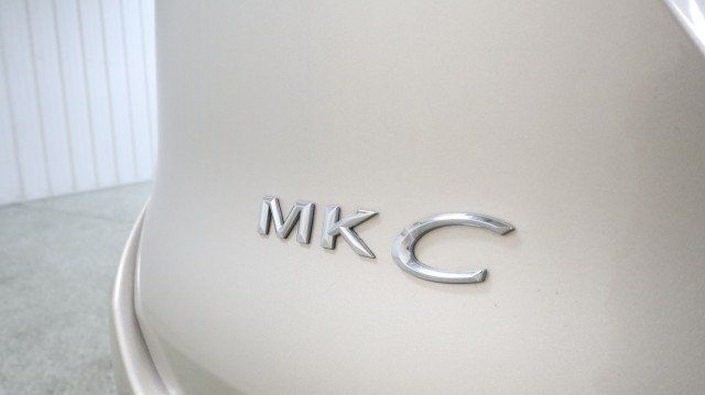 Used 2017 Lincoln MKC Select w/ Select Plus Package AWD/4WD image 23