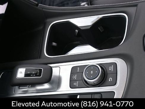 Certified 2026 INFINITI QX60 Luxe w/ Family Package AWD/4WD image 26