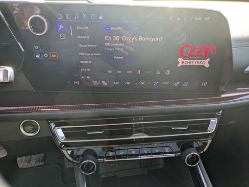 Used 2024 Chevrolet Traverse RS w/ LPO, Floor Liner Package image 16