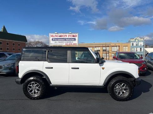 Certified 2025 Ford Bronco Badlands image 2