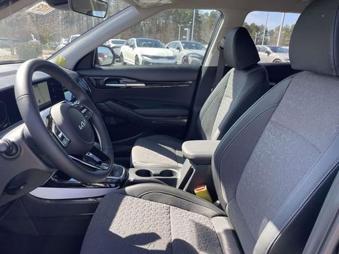 New 2026 Kia Seltos S image 3